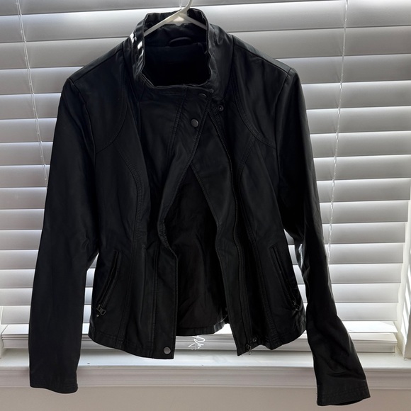 RD Style Jackets & Blazers - RD Style Women's Black Leather Jacket